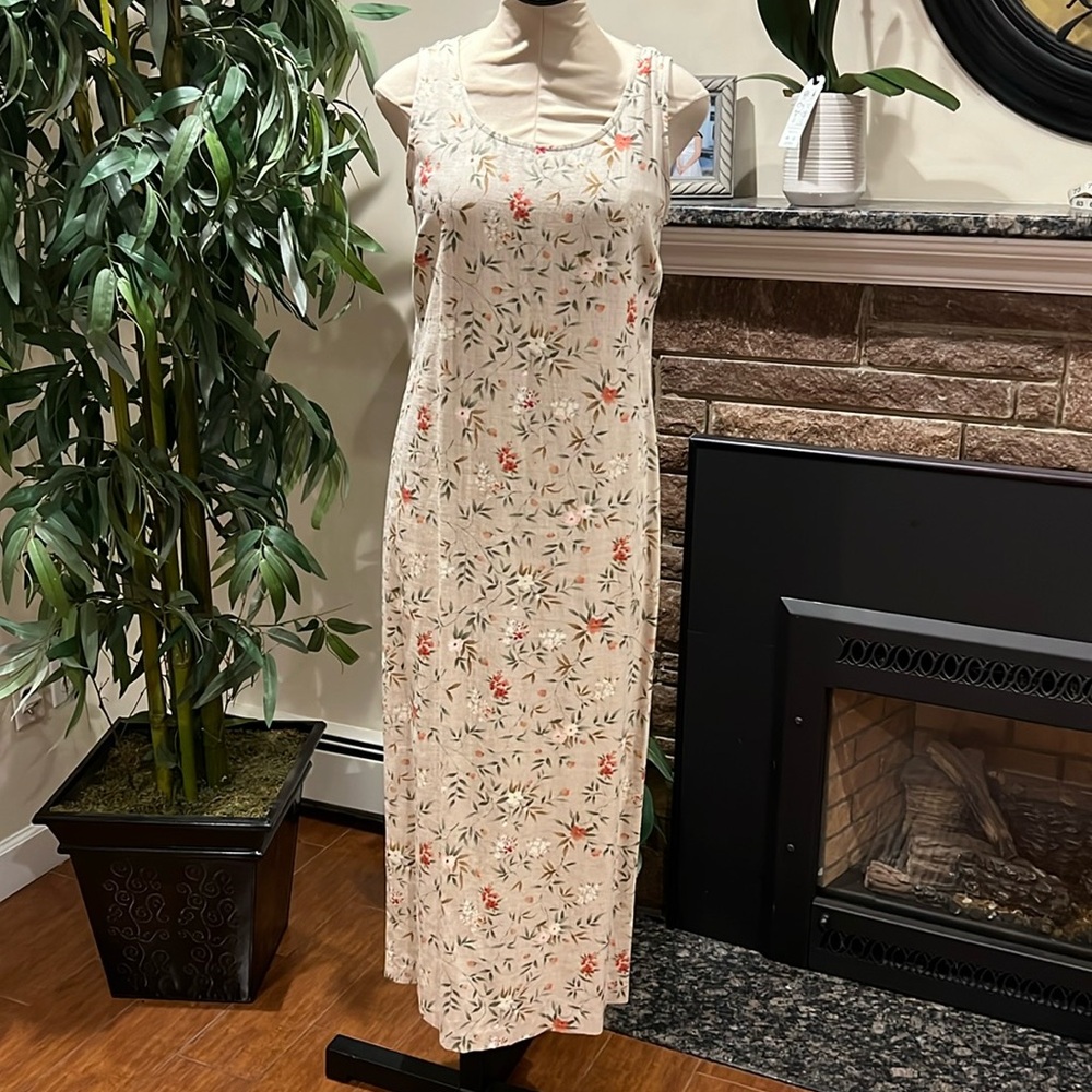 DJI linen dress